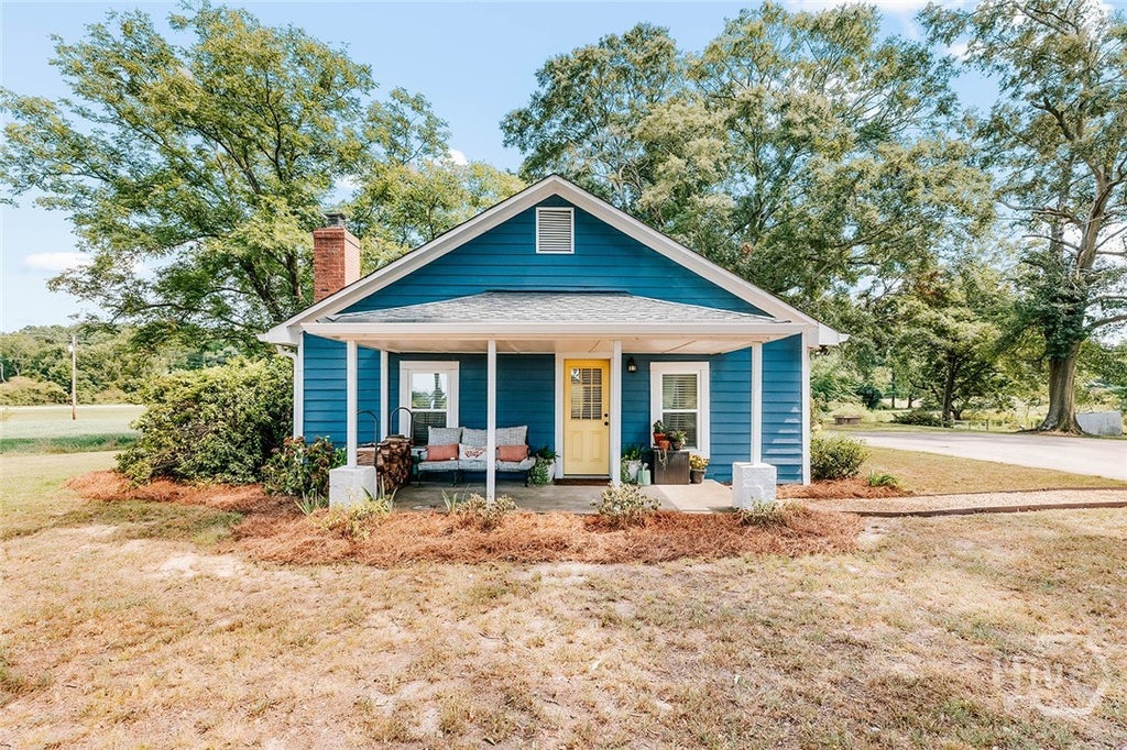 Photo of 824 Lexington Carlton Road, Carlton, GA 30627 (MLS # CL363221)