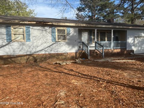 Homes For Sale - 504 Beeler Avenue<br/> Hamlet, NC 28345