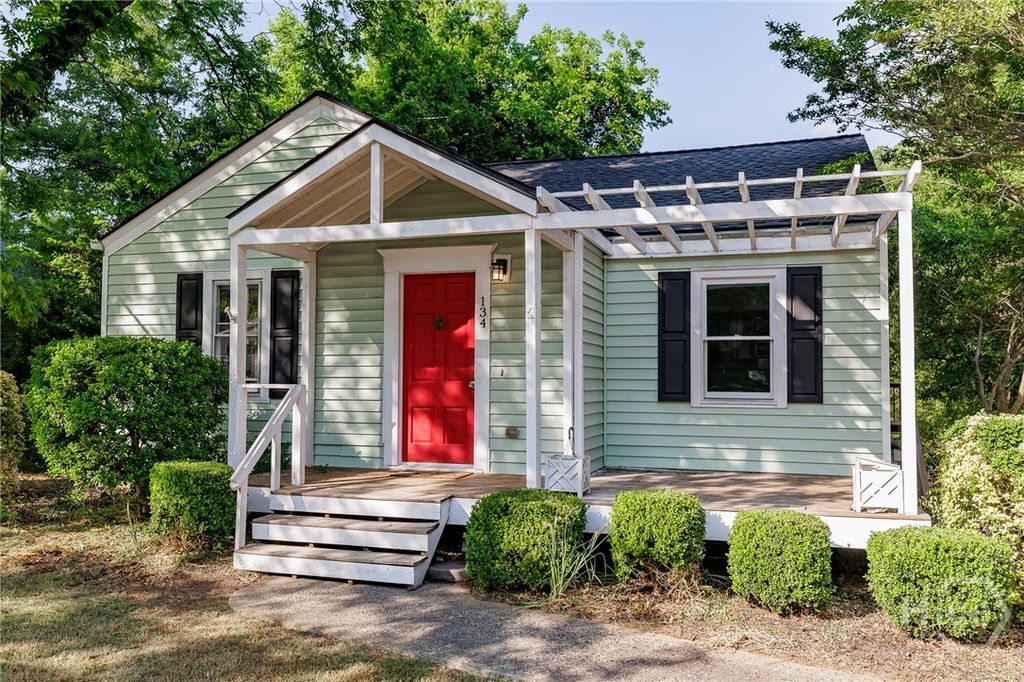 Photo of 134 Westover Drive, Athens, GA 30606 (MLS # CL354224)