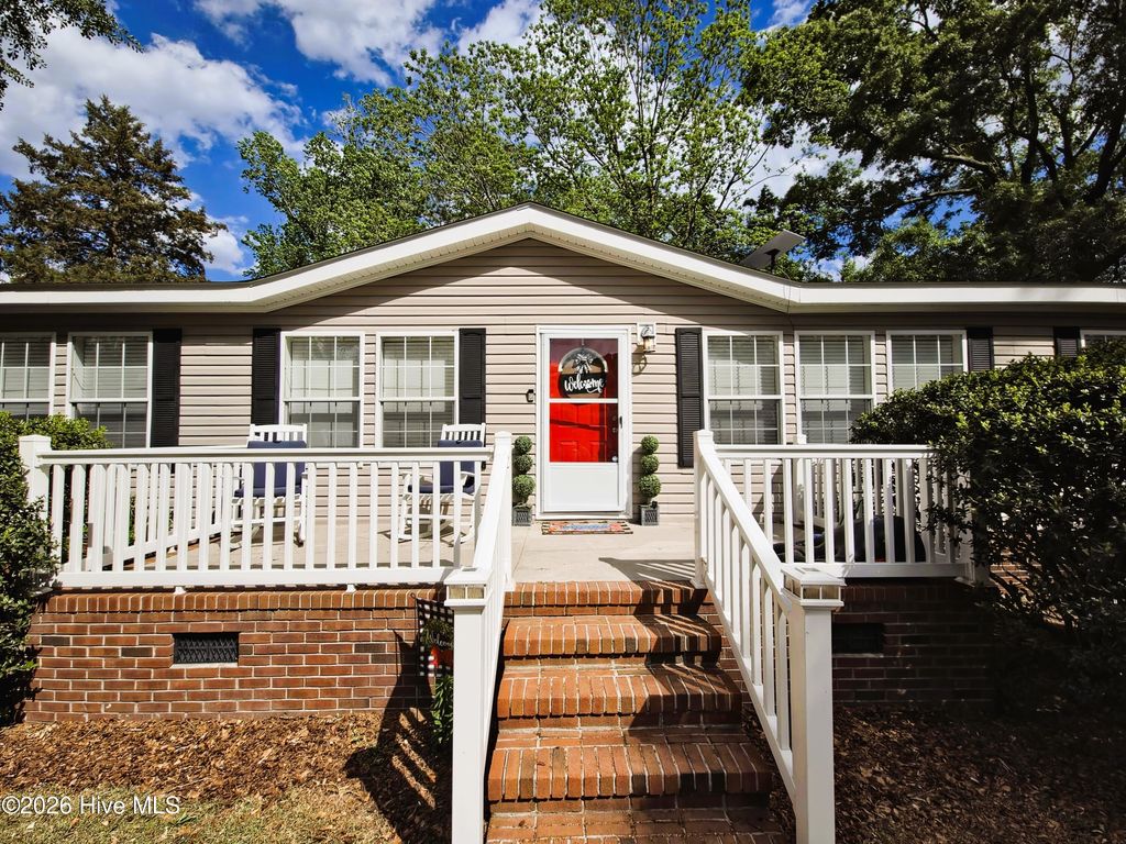 Photo of 3525 Daughety White Road, Kinston, NC 28501 (MLS # 100571013)
