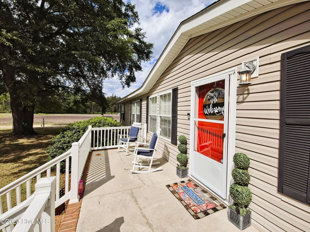 Photo of 3525 Daughety White Road, Kinston, NC 28501 (MLS # 100571013)