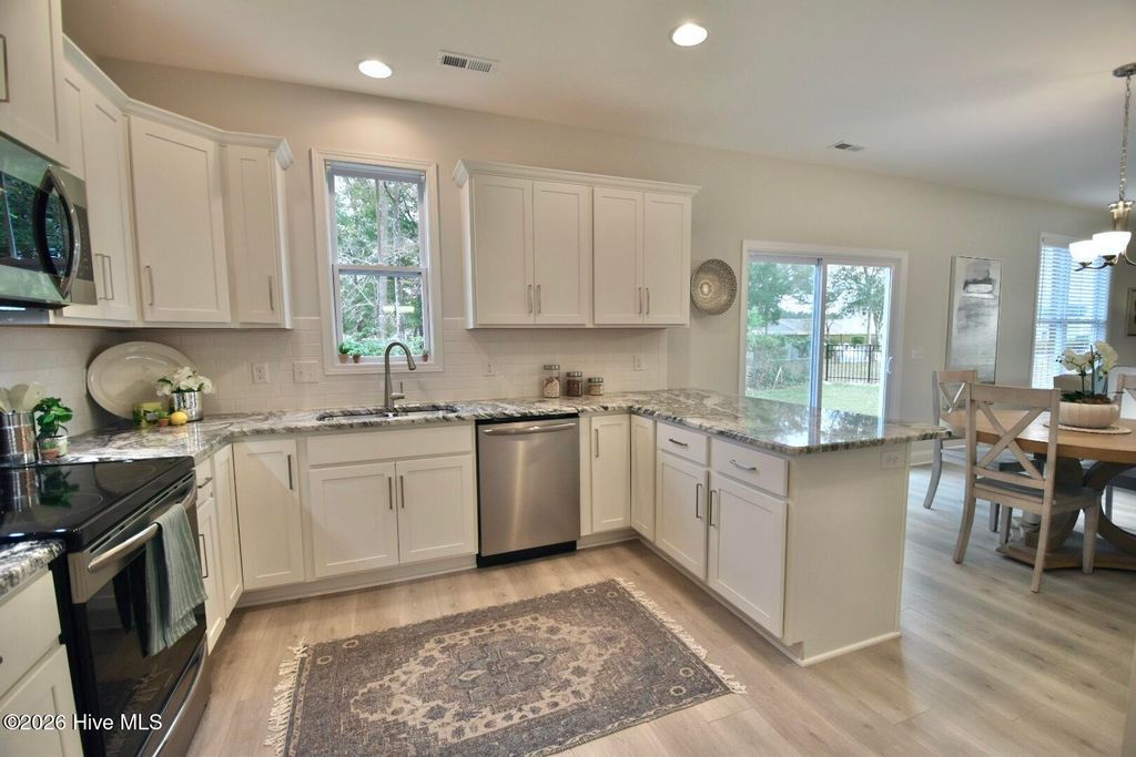 Photo of 1059 Lexington Avenue NE, Leland, NC 28451 (MLS # 100571915)