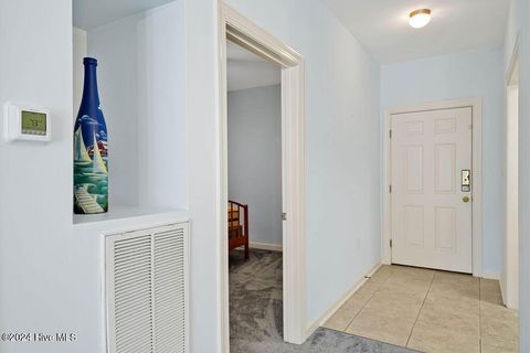 Tiny photo for 612 W Brown Street #Apt B, Southport, NC 28461 (MLS # 100545085)