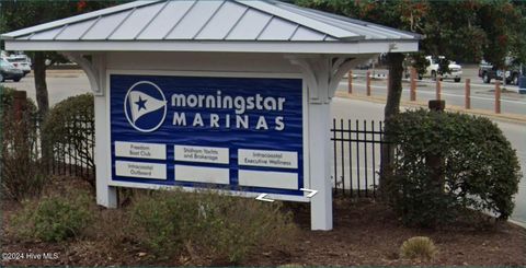 Tiny photo for 612 W Brown Street #Apt B, Southport, NC 28461 (MLS # 100545085)