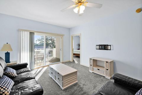 Tiny photo for 612 W Brown Street #Apt B, Southport, NC 28461 (MLS # 100545085)