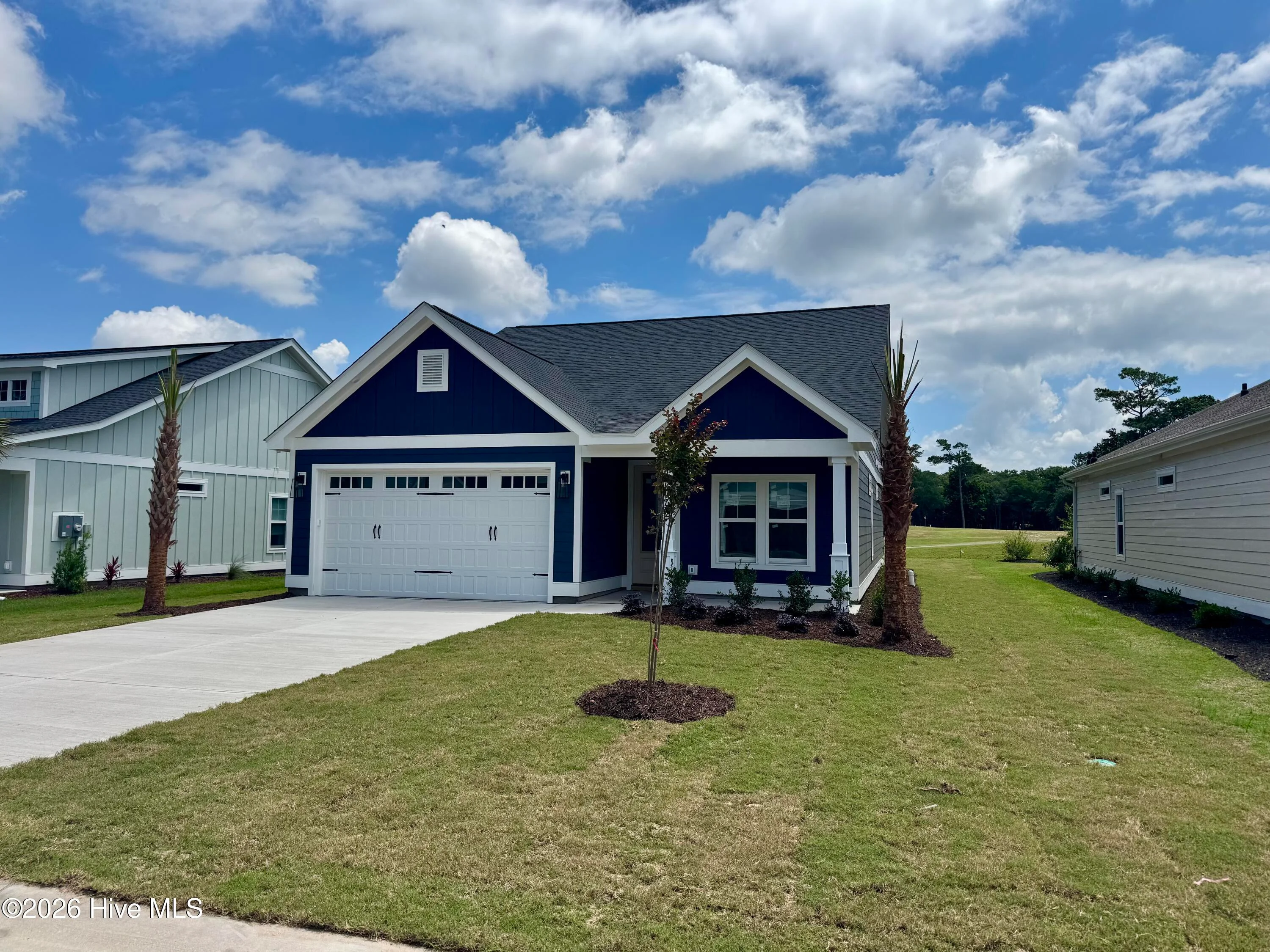 2042 Greenside Manor Drive SW