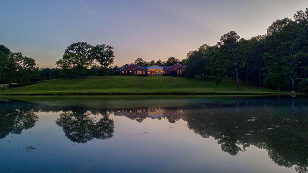 Photo of 1703 Bullards Ferry Road, Elberton, GA 30635 (MLS # 545425)