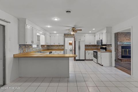 Tiny photo for 566 Palmer Drive, Southport, NC 28461 (MLS # 100545150)