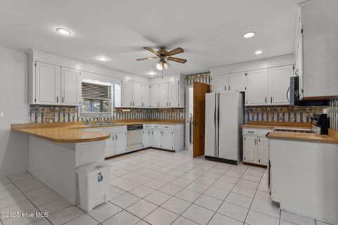 Tiny photo for 566 Palmer Drive, Southport, NC 28461 (MLS # 100545150)