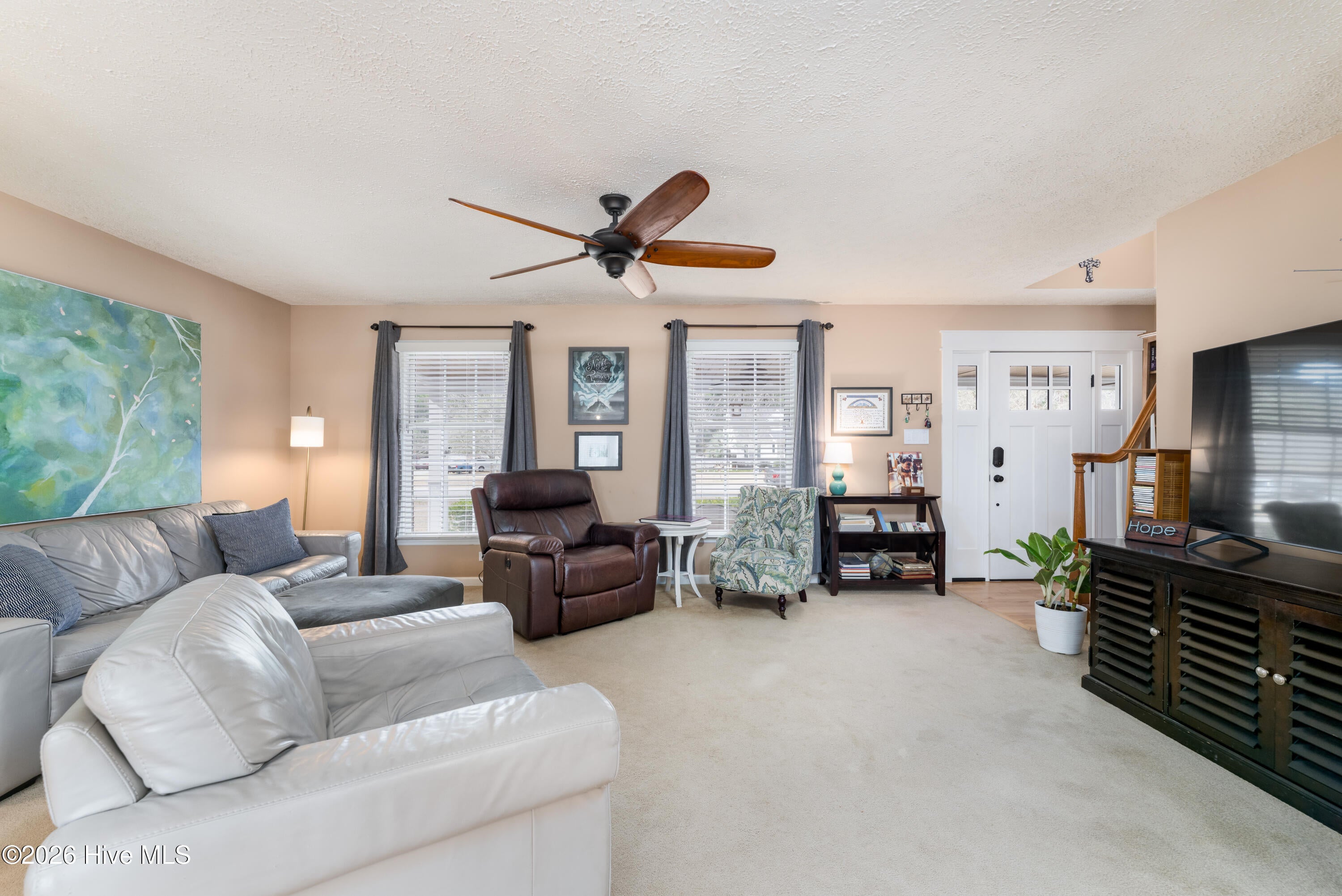 121 E Pointe Road