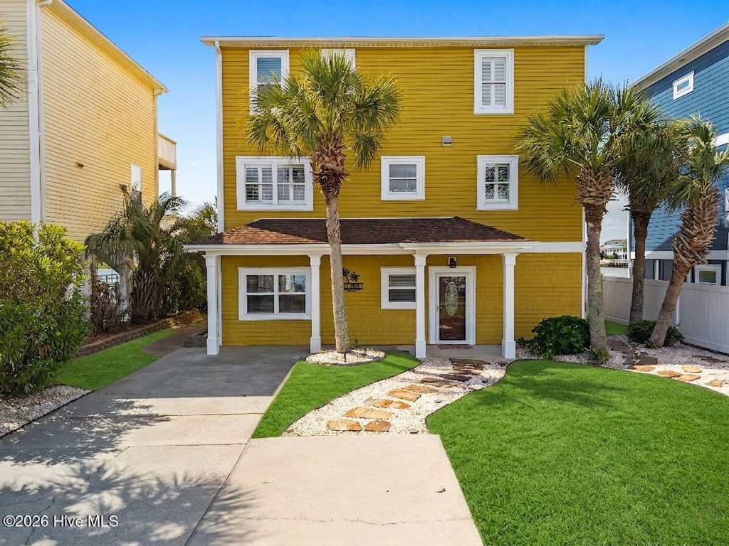 Photo of 2022 W Sea Aire Canal SW, Supply, NC 28462 (MLS # 100570592)