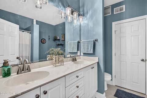 Tiny photo for 320 Castle Bay Drive #D, Hampstead, NC 28443 (MLS # 100592280)