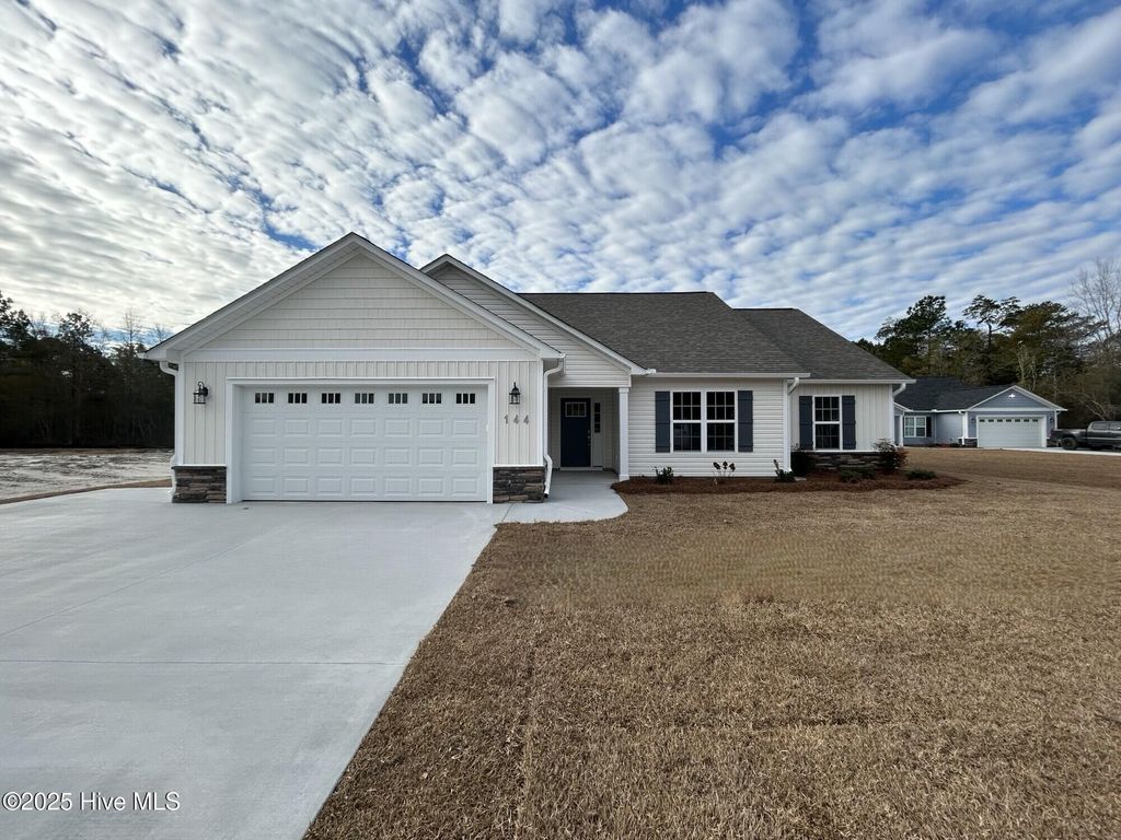 Photo of 143 Tradition Trail, Newport, NC 28570 (MLS # 100534965)