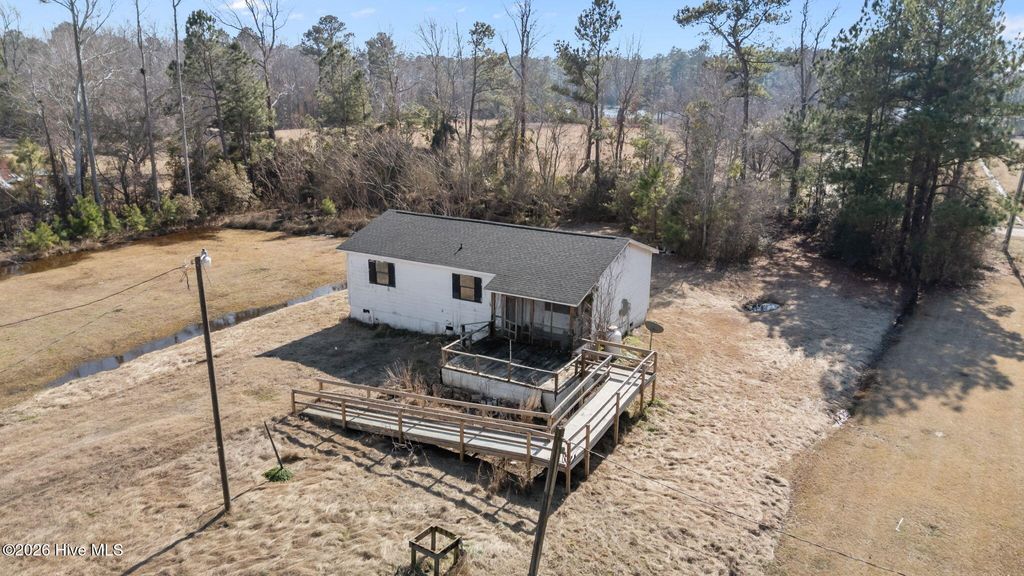 Photo of 270 Smith Creek Road, Bayboro, NC 28515 (MLS # 100554653)