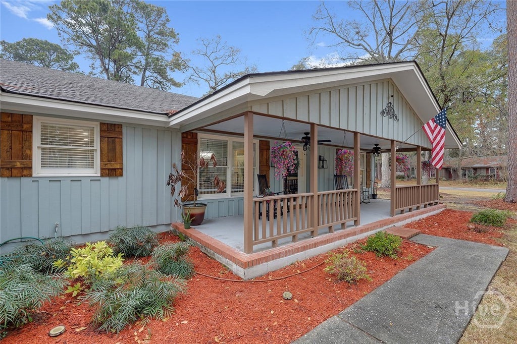 Photo of 206 Hillary Road, Savannah, GA 31410 (MLS # SA365127)