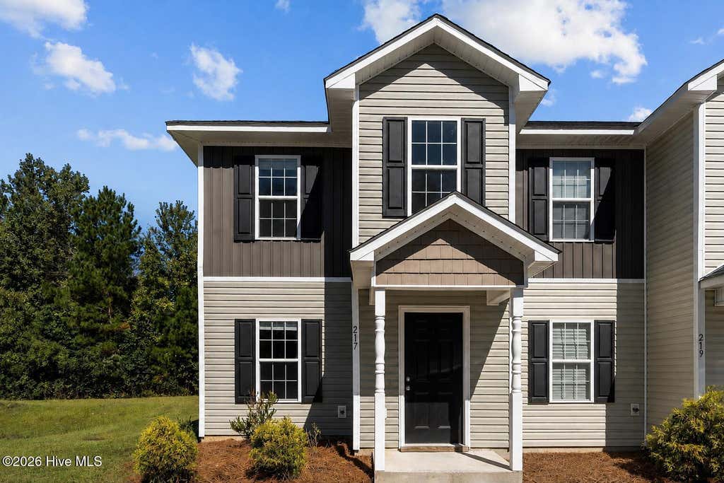 Photo of 217 E Murrow Lane, Jacksonville, NC 28546 (MLS # 100582755)