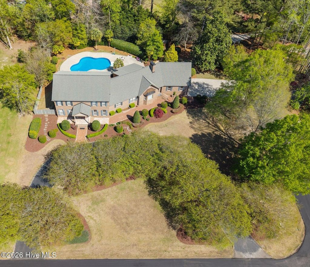 Photo of 120 Robin Road, Greenville, NC 27858 (MLS # 100571165)