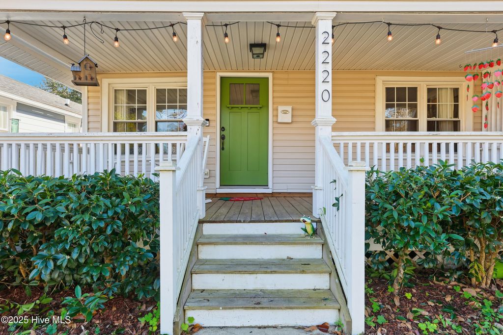 Photo of 2220 Gibson Avenue, Wilmington, NC 28403 (MLS # 100544861)