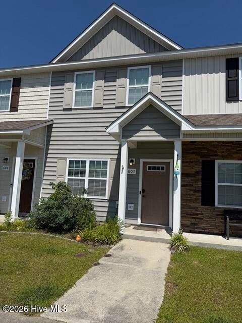 Homes For Rent - 602 Ebb Tide Lane<br/> Sneads Ferry, NC 28460