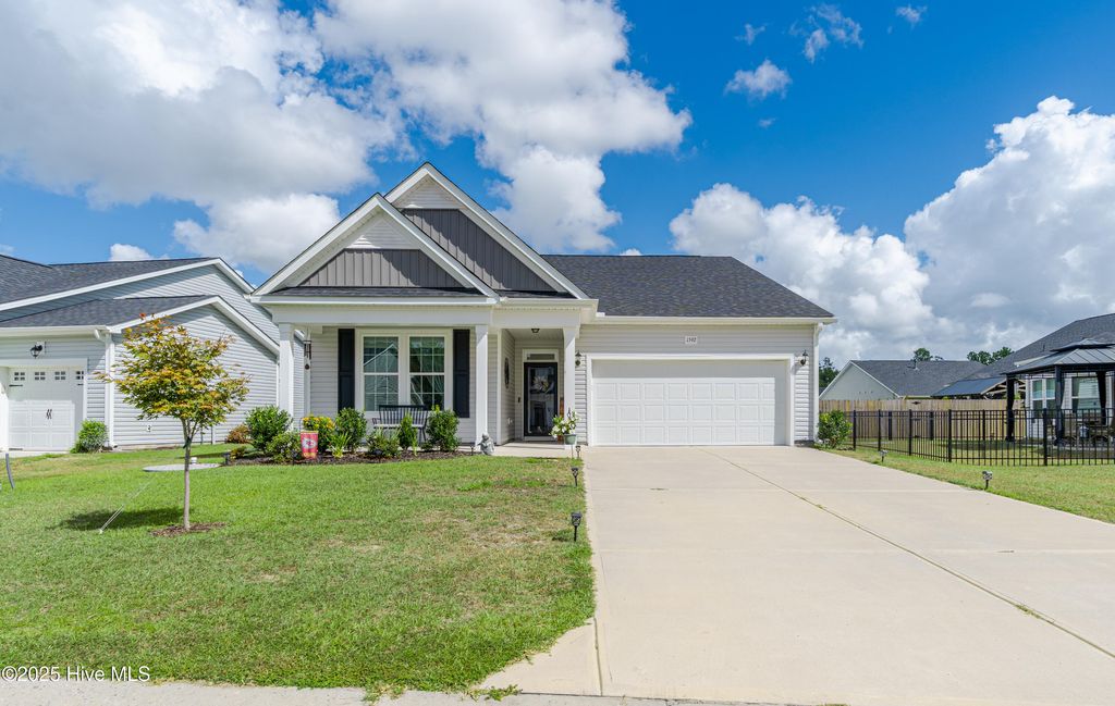 Photo of 1592 E New Carraway Place SE, Bolivia, NC 28422 (MLS # 100532517)