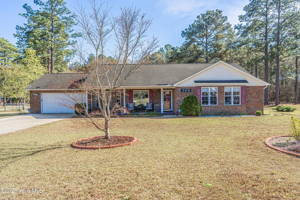 Photo of 268 Pinehaven Drive, Raeford, NC 28376 (MLS # 100571195)