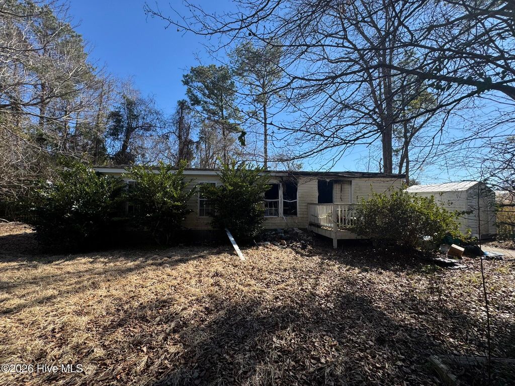 Photo of 112 Pine Court, Jacksonville, NC 28540 (MLS # 100558143)