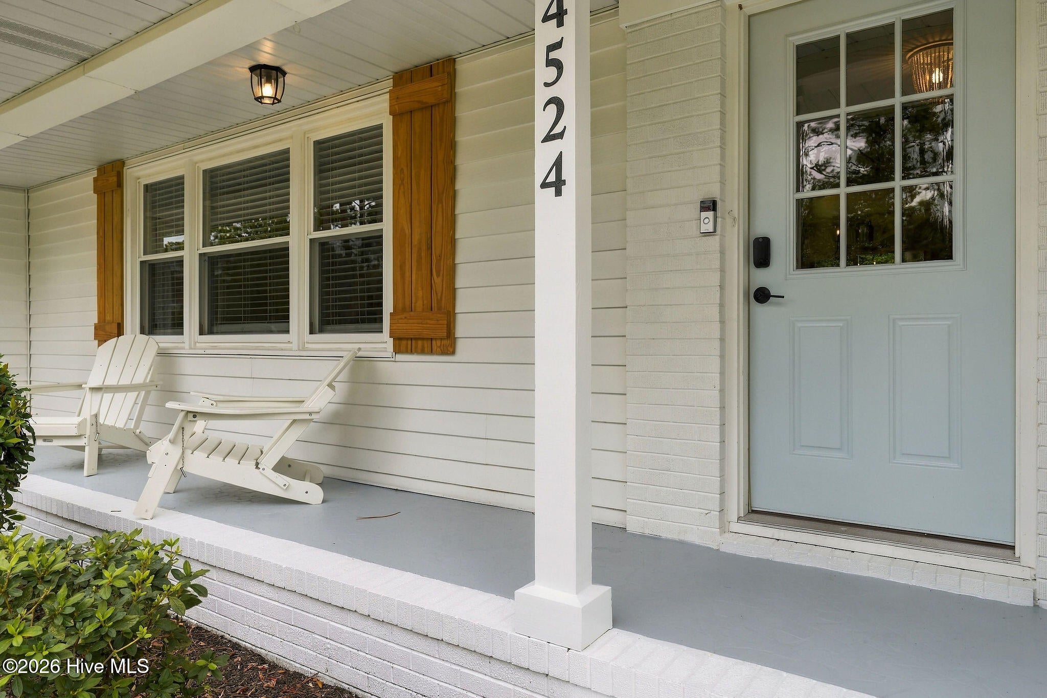 4524 Mockingbird Lane