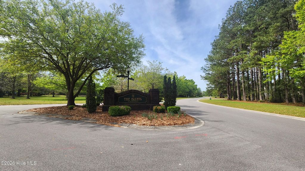 Photo of 188 Cypress Point, Wallace, NC 28466 (MLS # 100570434)