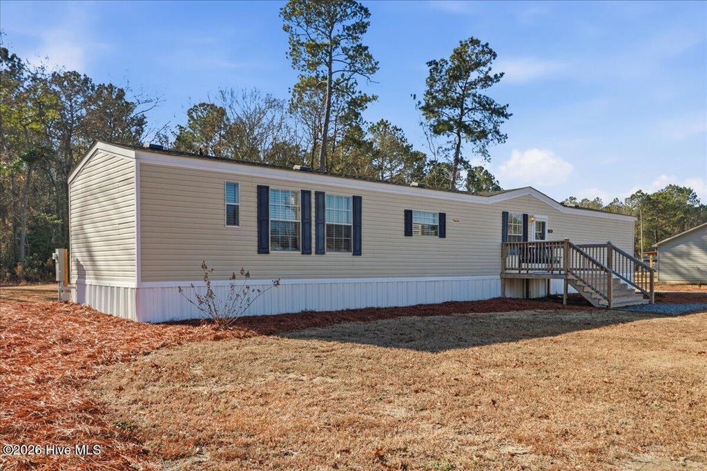 Photo of 284 Faison W Mcgowan Road, Kenansville, NC 28349 (MLS # 100548220)