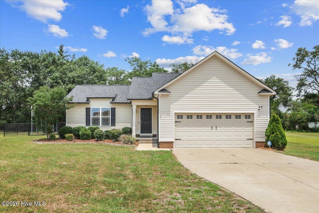 Photo of 124 Dobbs County Courthouse Road, La Grange, NC 28551 (MLS # 100596449)