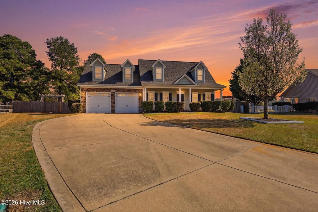 Photo of 206 Blacksmith Lane, Raeford, NC 28376 (MLS # 100564467)