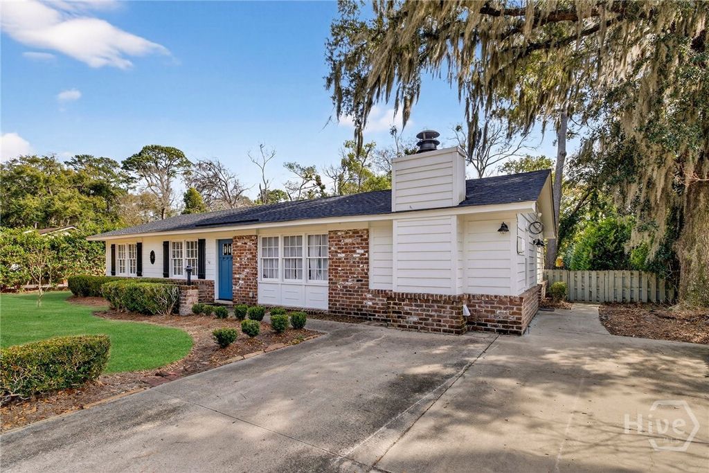 Photo of 30 Cardinal Road, Savannah, GA 31406 (MLS # SA349394)