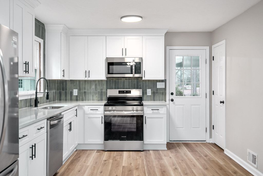 Photo of 2015 Town Creek Road, Aiken, SC 29803 (MLS # 552342)