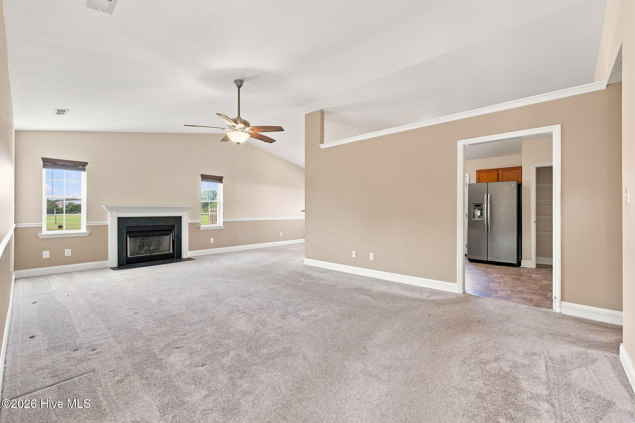 404 S Grazing Court
