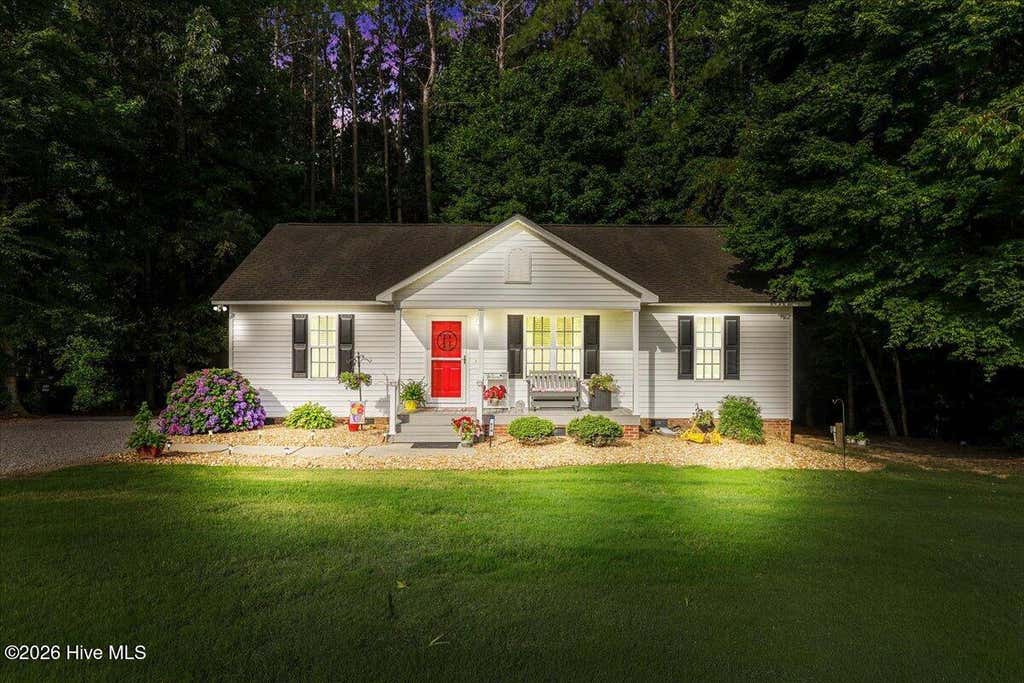Photo of 618 Lockwood Drive, Clayton, NC 27527 (MLS # 100584479)