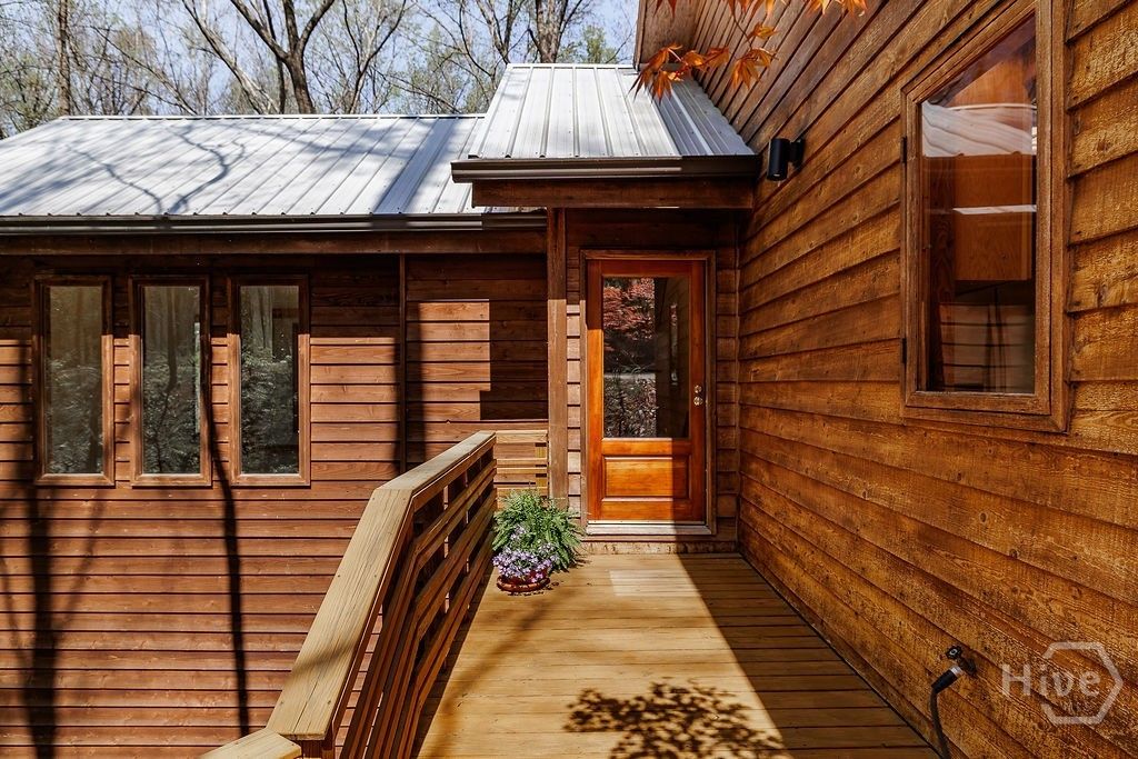 Photo of 135 Hidden Hills Lane, Athens, GA 30605 (MLS # CL352667)