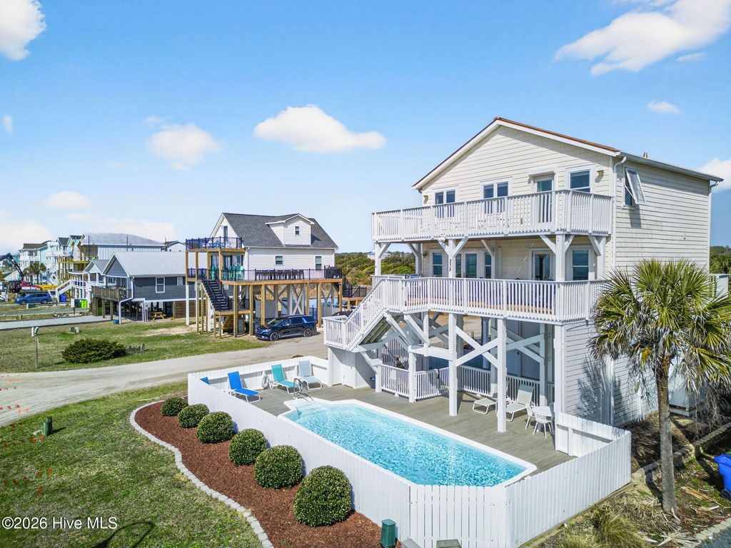 Photo of 275 Ocean Boulevard E, Holden Beach, NC 28462 (MLS # 100558520)
