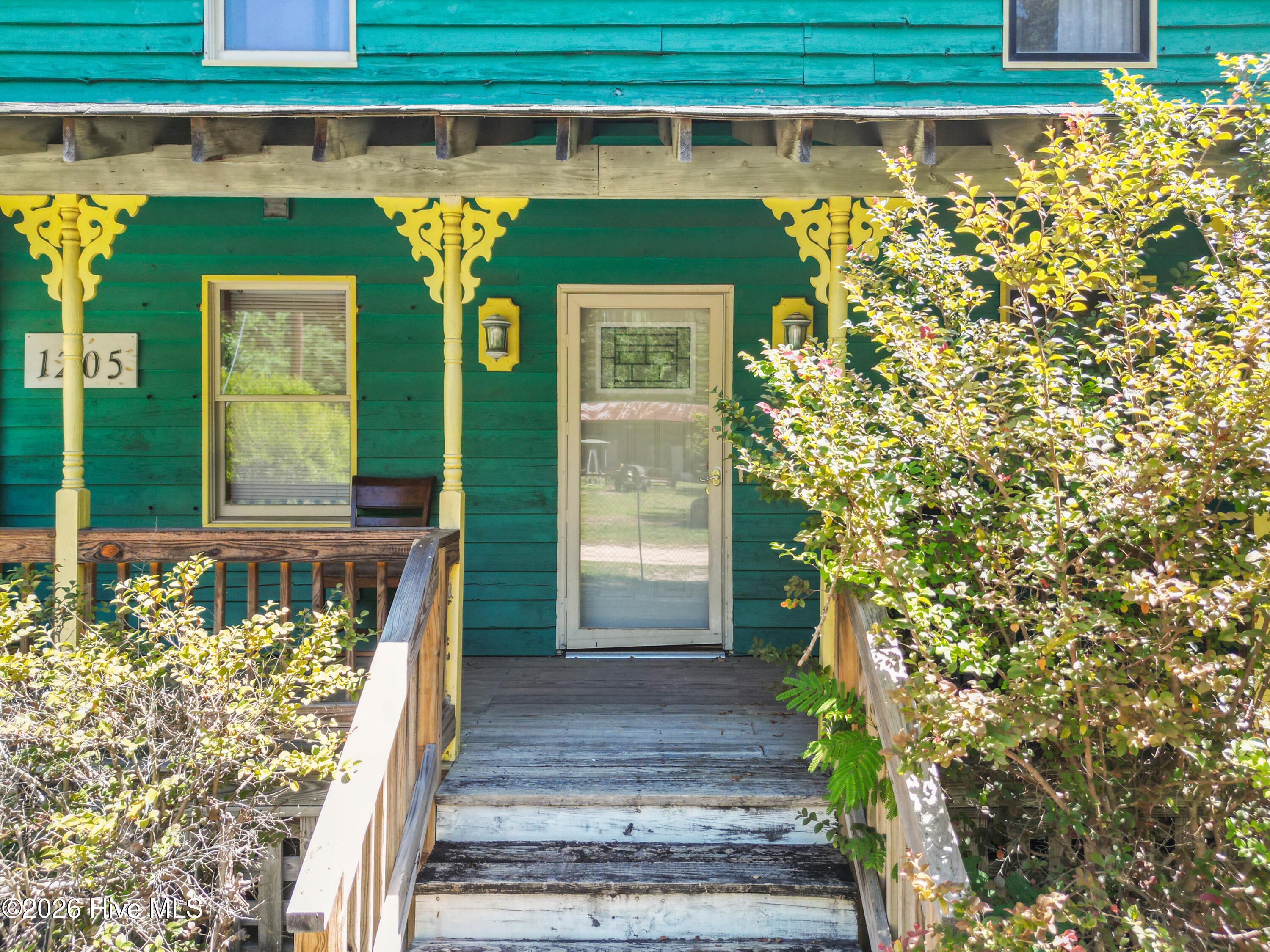 1205 Shelter Creek Drive