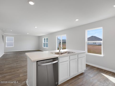 Tiny photo for 449 Driftwood Drive #34, Richlands, NC 28574 (MLS # 100563420)