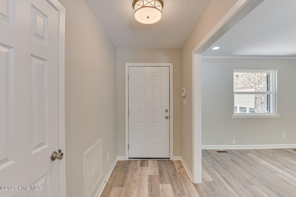 Photo of 1326 Martinique Drive, Augusta, GA 30909 (MLS # 100576430)