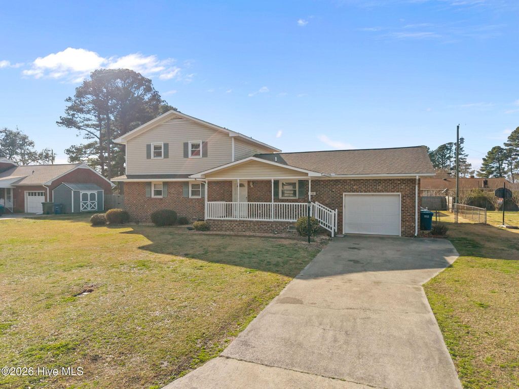 Photo of 4130 Terrace Drive, Ayden, NC 28513 (MLS # 100559516)