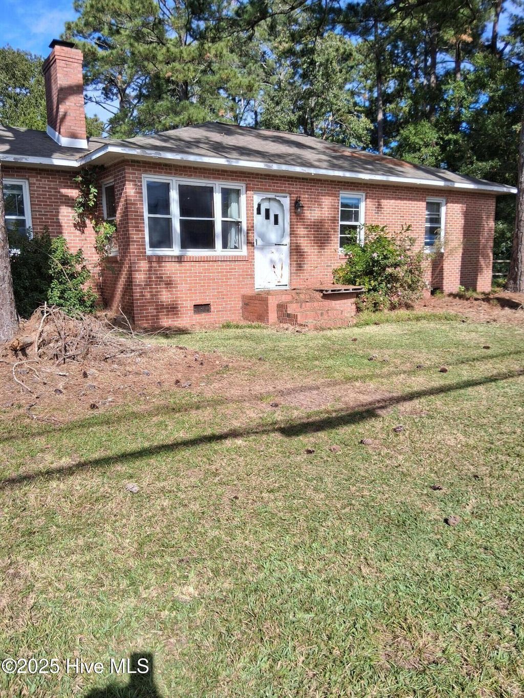 Photo of 422 Howard Boulevard, Newport, NC 28570 (MLS # 100538643)