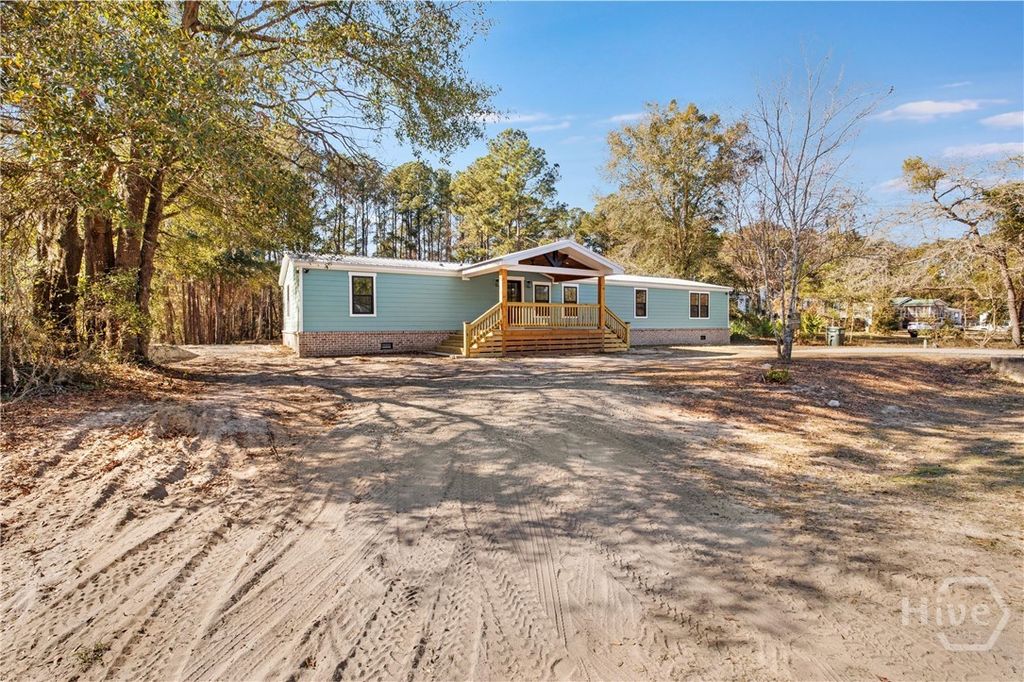 Photo of 101 Canvasback Drive, Bloomingdale, GA 31302 (MLS # SA346891)