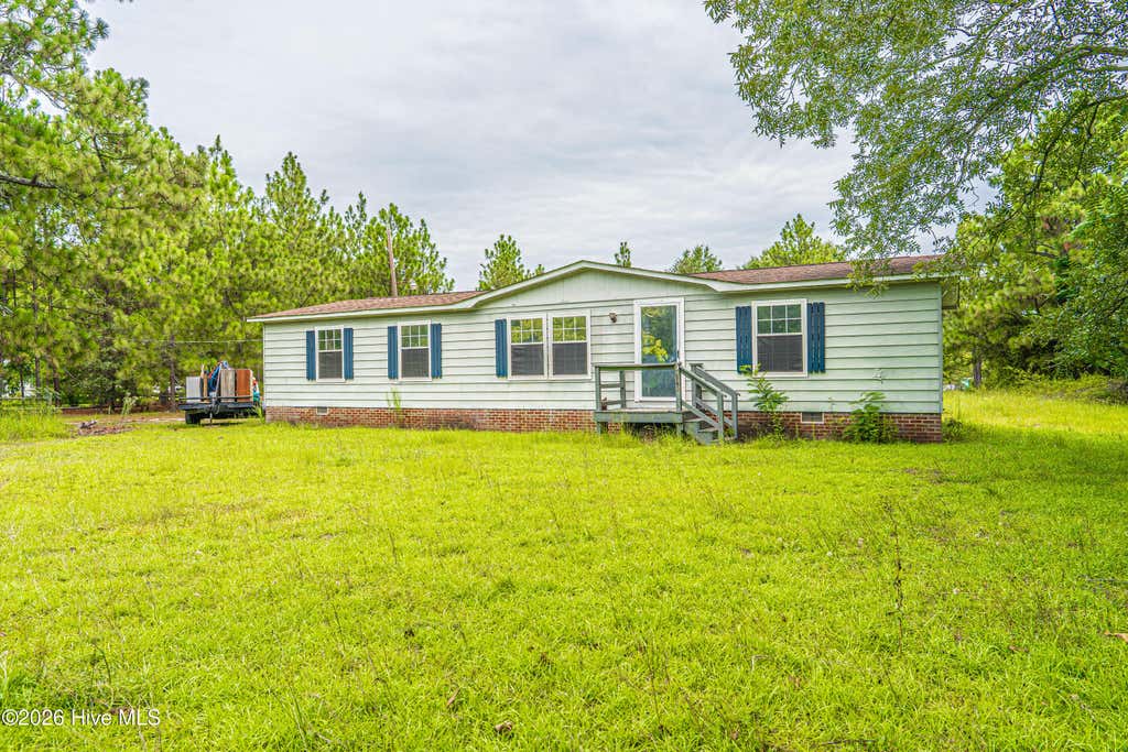 Photo of 2820 Roseland Road, Aberdeen, NC 28315 (MLS # 100598386)