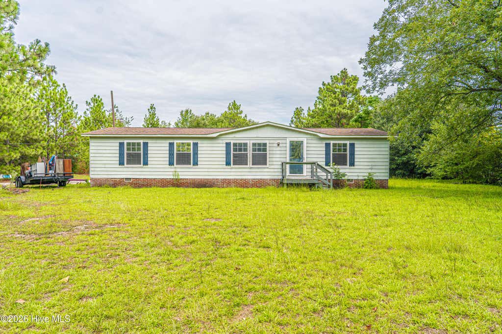 Photo of 2820 Roseland Road, Aberdeen, NC 28315 (MLS # 100598386)