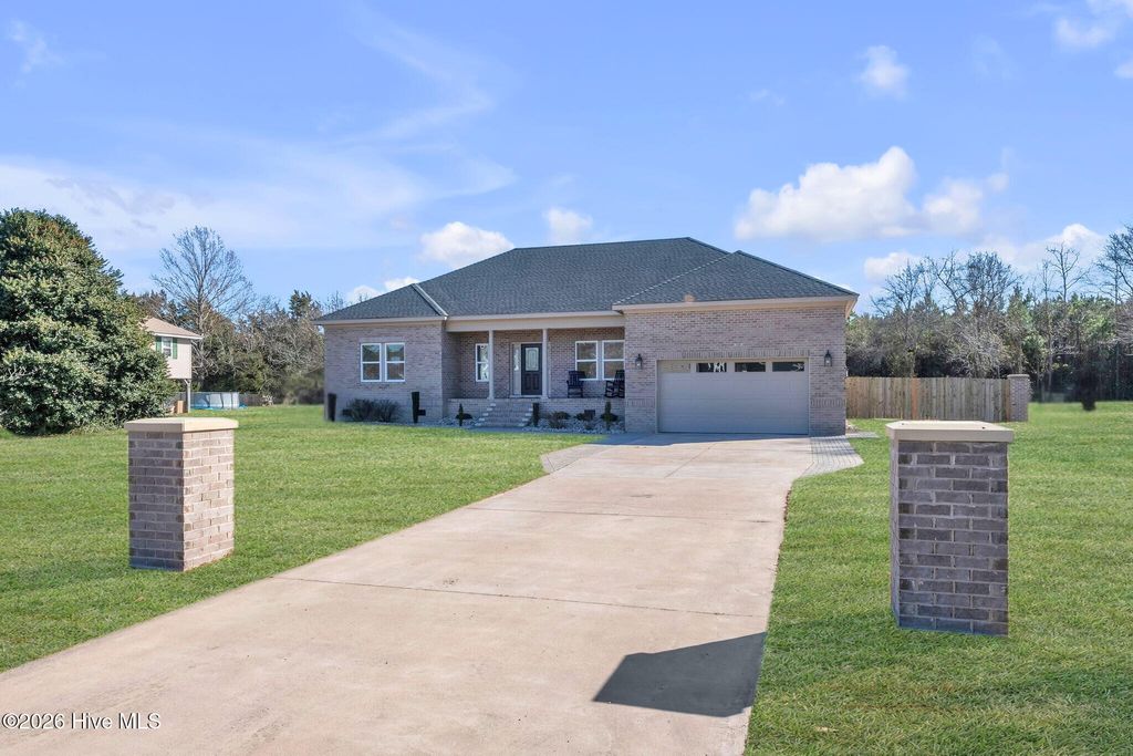 Photo of 111 Lighthouse View, Aydlett, NC 27916 (MLS # 100552097)