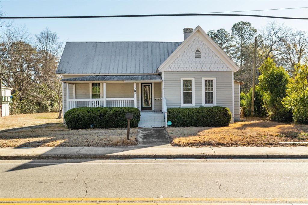 Photo of 305 Gordon Street, Thomson, GA 30824 (MLS # 550209)