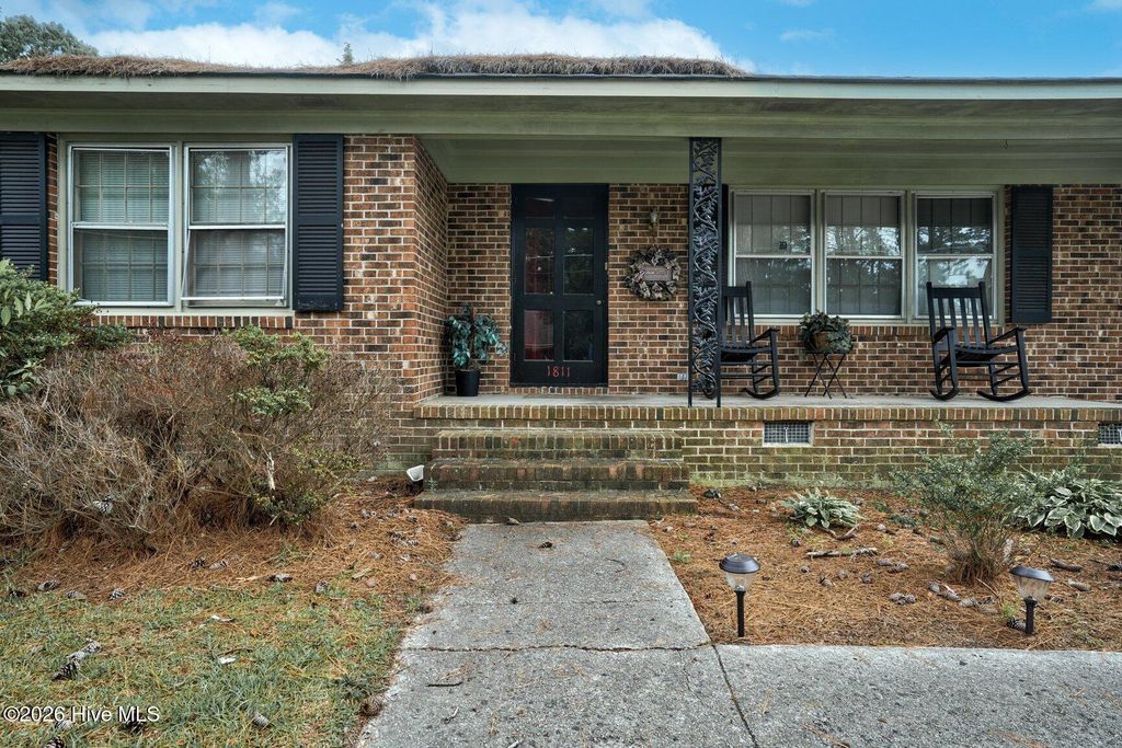 Photo of 1811 Delwood Drive W, Wilson, NC 27893 (MLS # 100577167)