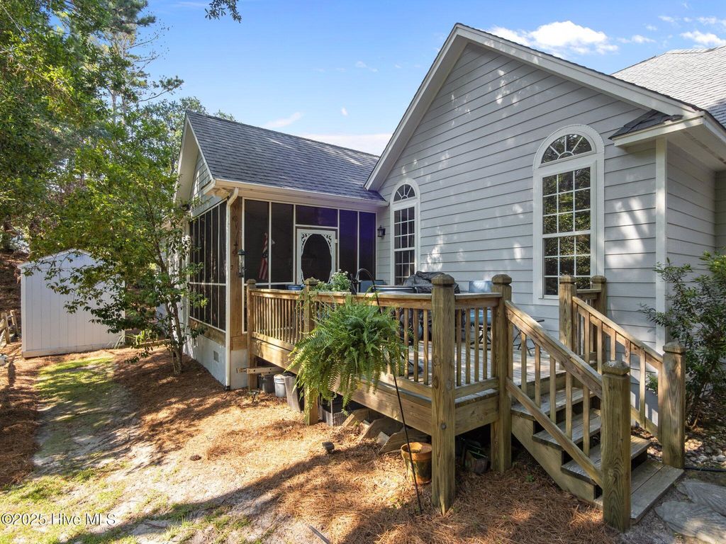 Photo of 9706 Ashley Place, Emerald Isle, NC 28594 (MLS # 100519195)