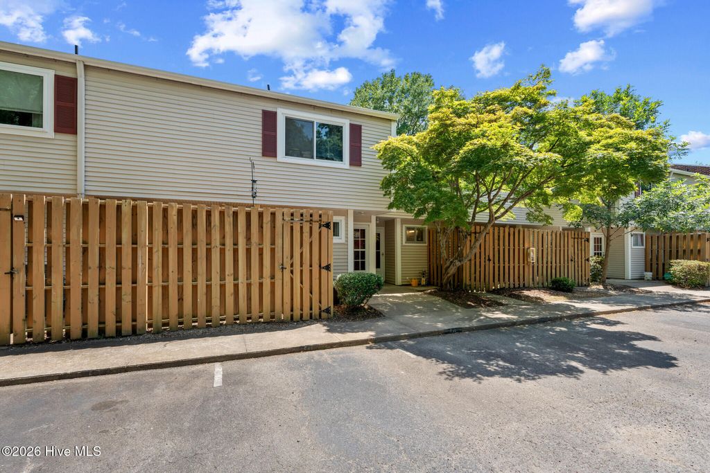 Photo of 220 Elizabeth Street #C10, Chapel Hill, NC 27514 (MLS # 100575726)